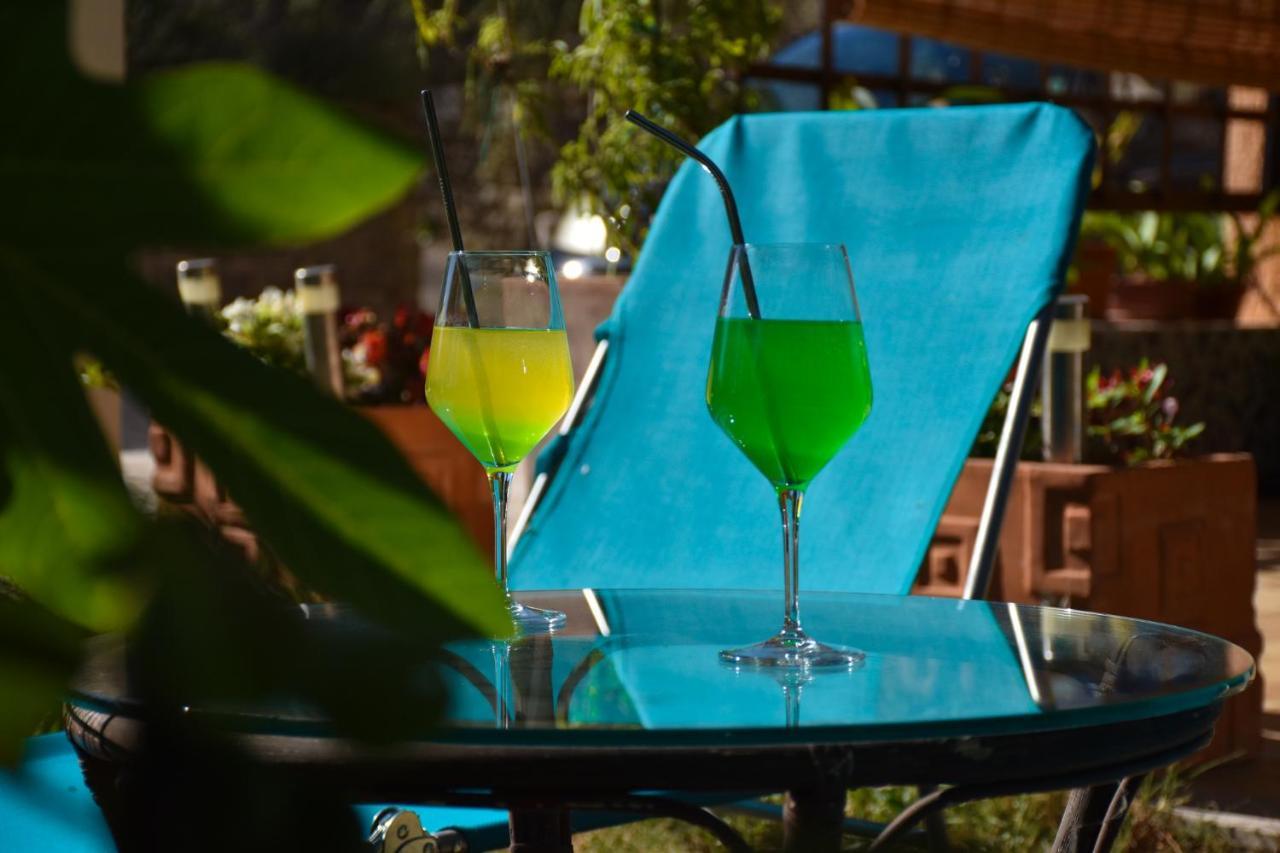 בפורטורוז Olive Garden & Sea Apartments מראה חיצוני תמונה