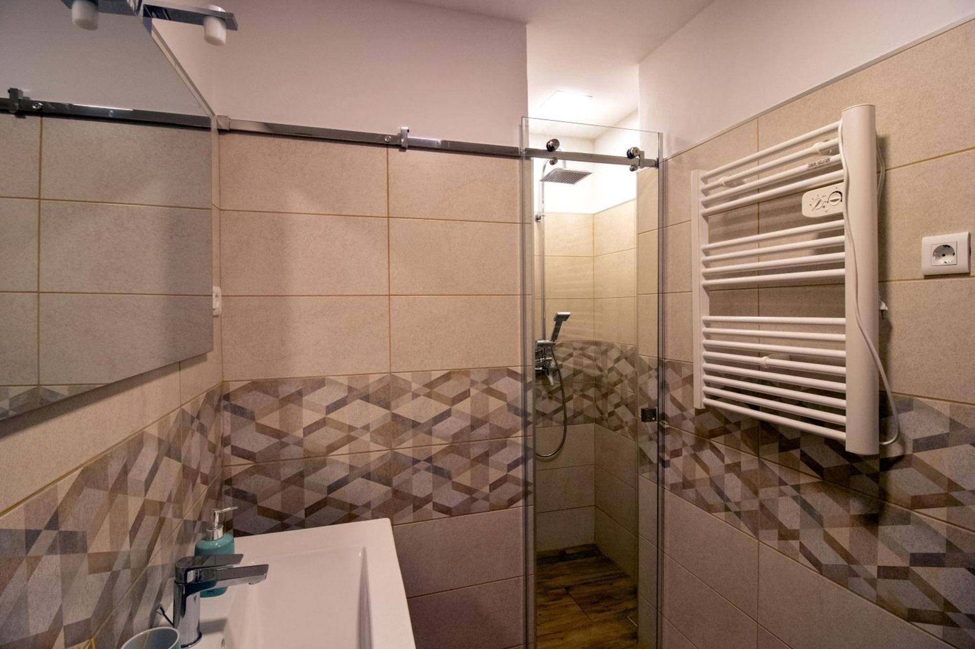 בפורטורוז Olive Garden & Sea Apartments מראה חיצוני תמונה